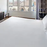 Centro Urbis 3*