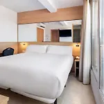 Centro Urbis Ξενοδοχείο 3*