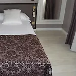 Centro Urbis Ξενοδοχείο 3*