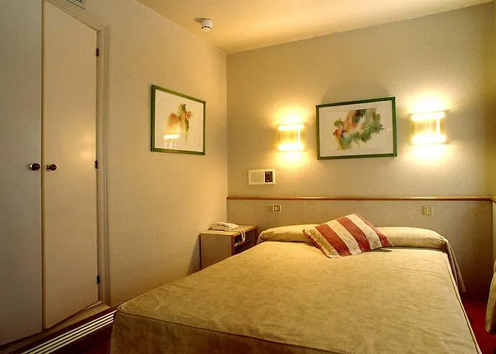 Centro Urbis 3*