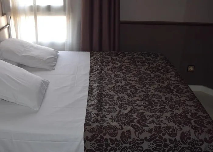 Centro Urbis 3*
