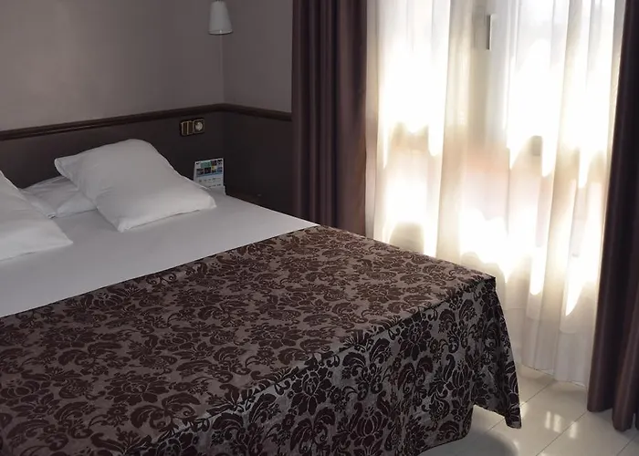 Centro Urbis Ξενοδοχείο 3*
