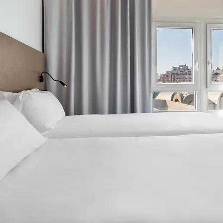 Centro Urbis Hotel 3*