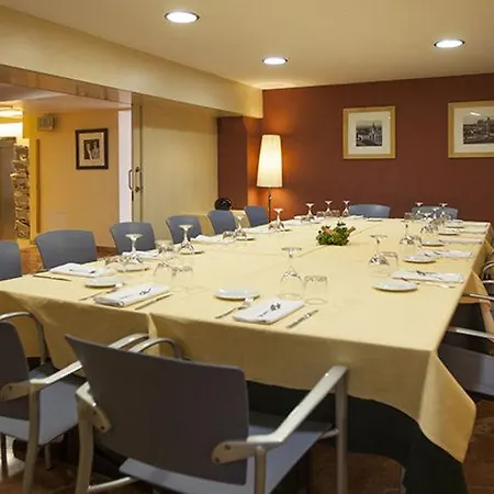 Centro Urbis 3*