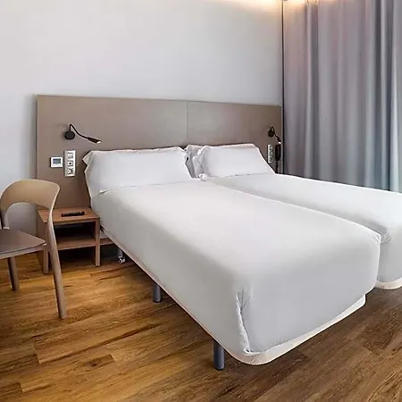 Centro Urbis 3*