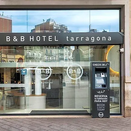 Centro Urbis 3* Таррагона