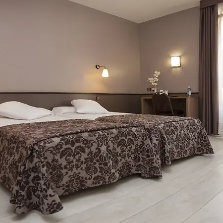 Szálloda Centro Urbis Tarragona