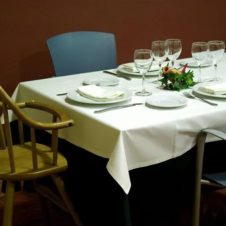 Hotel Centro Urbis 3*