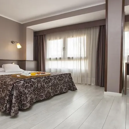 Hotel Centro Urbis Tarragona