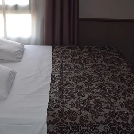 Centro Urbis 3*