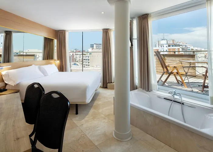فندق Centro Urbis تاراغونا