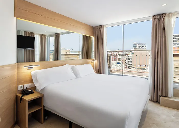 فندق Centro Urbis تاراغونا