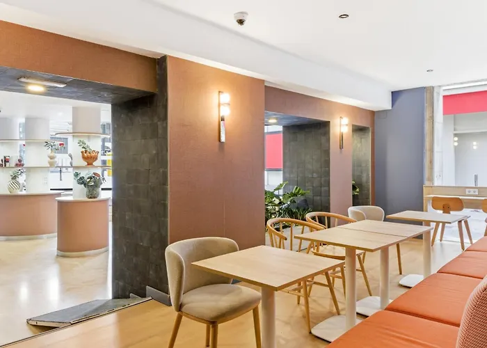 Centro Urbis 3*